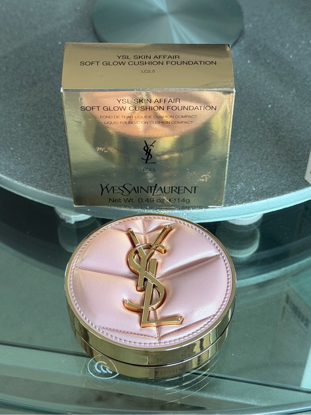 YSL SKIN AFFAIR SOFT GLOW CUSHION FOUNDATION - LC2.5 - SEALED IN BOX